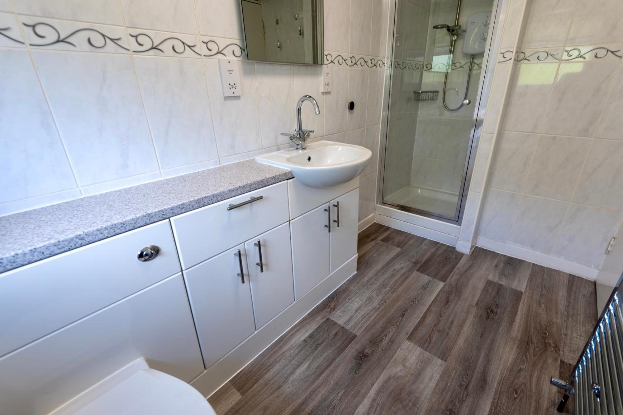 Double Room In Refurbished 5 Bed Home With Wifi And Tv BW Room 4 Солихалл Экстерьер фото